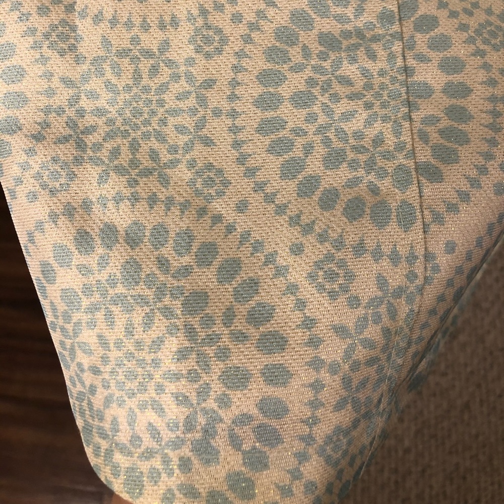 Dress - Picture 6 of 6